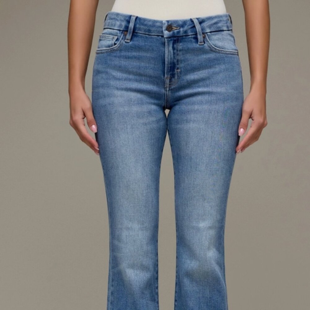 Hidden Jeans Dark Wash Mid Rise 33" Inseam Bootcut